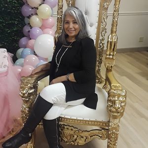 Meet your Posher, Nilda